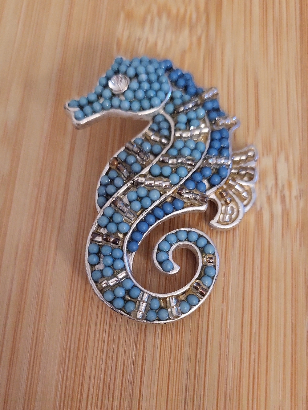 Vintage Liz Claiborne Beaded Seahorse Brooch Silver Tone-Signed
